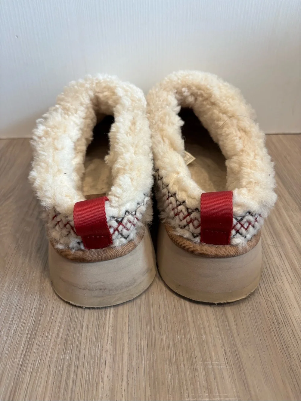 UGG Tazz Heritage Braid Natural Sheepskin Slipper Women’s Size 8 US Platform